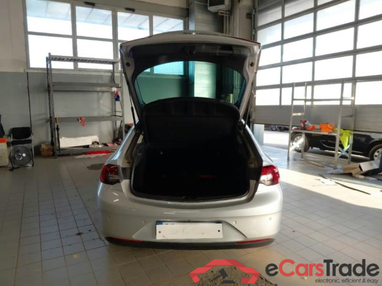 OPEL INSIGNIA / 2017 / 5P / BERLINA GS 1.6 CDTI INNOVATION 136CV SeS AT6 #5