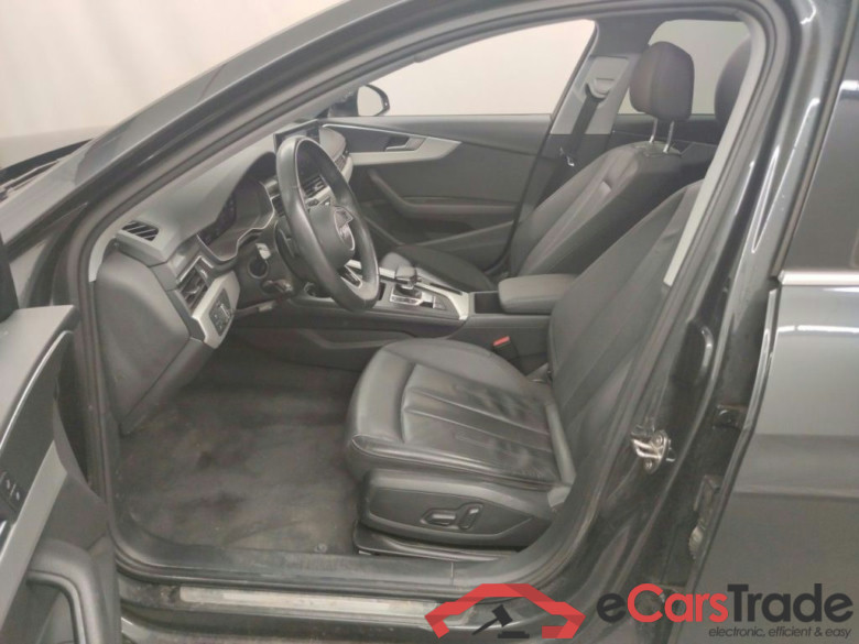 Audi A4 Avant 2.0 30 TDi 100kW S tronic Business Ed 5d #3