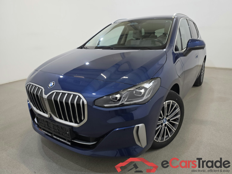 BMW 230e Active Tourer Plug-In Hybrid xDrive Luxury Aut. LED Head-Up LC-Pro Navi-Pro Sport-Leather KeylessGo Camera Klima PDC ...