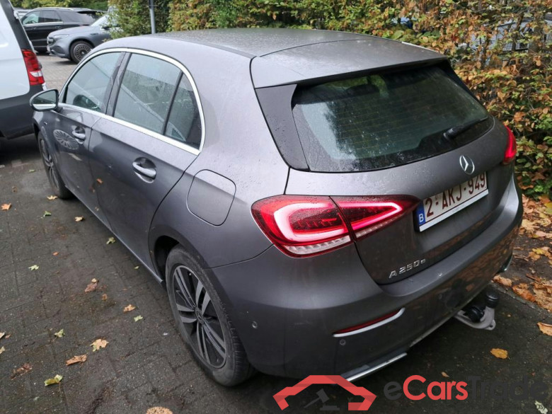 MERCEDES-BENZ CLASS A (W177) A 250 e PHEV Business Solution #3