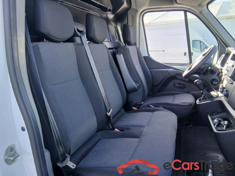 RENAULT Master / 2019 / 4P / furgón Fu. P L4H3 3500 RG E B dCi 107kW (145CV) #6