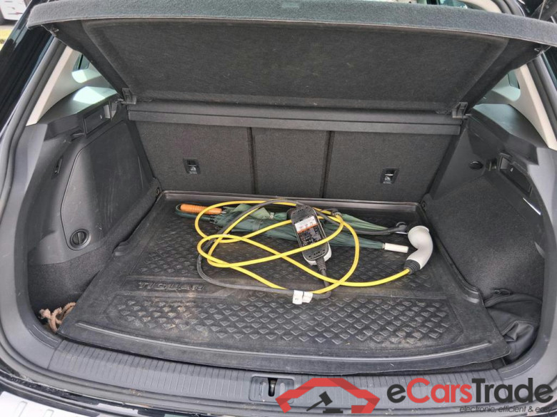 VOLKSWAGEN Tiguan eHybrid (PHEV) Tiguan eHybrid 1.4 Life Business OPF DSG (180 kW) #5