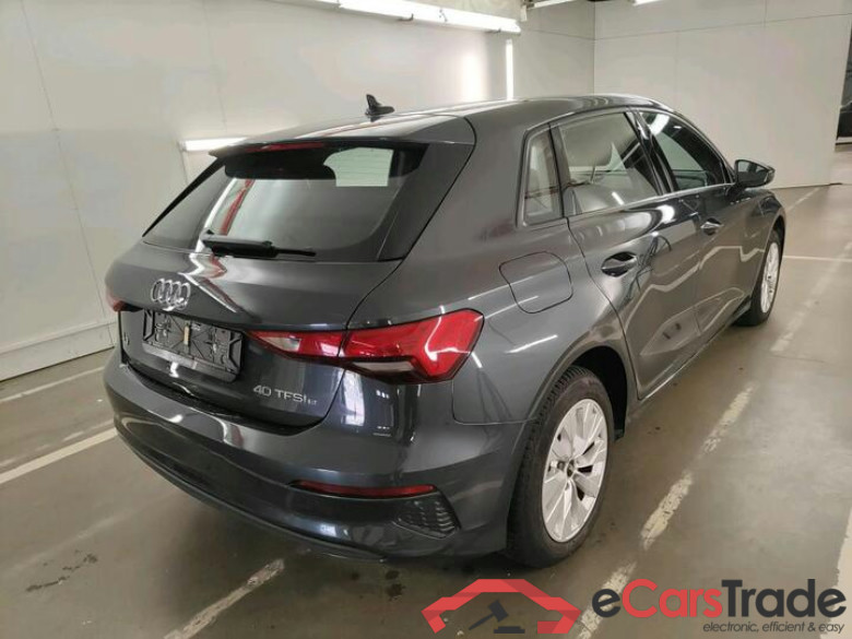 Audi A3 Sportback A3 Sportback 1.4 40 TFSI e Attraction (PHEV) 150kW/204pk  5D/P Auto-6 #4