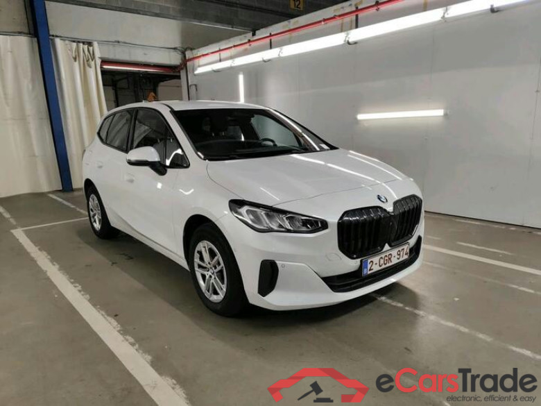 BMW 2 Reeks Active Tourer 2 Reeks Active Tourer 220i (100kW) (Mild Hybrid) 110kW/150pk  5D/P Auto-7 - CO2 indicatief #2
