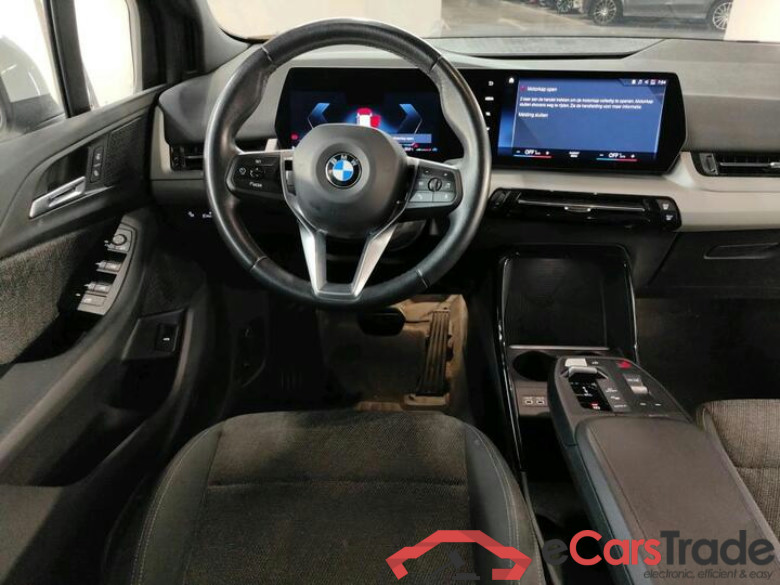 BMW 2 Reeks Active Tourer 2 Reeks Active Tourer 220i (100kW) (Mild Hybrid) 110kW/150pk  5D/P Auto-7 - CO2 indicatief #5