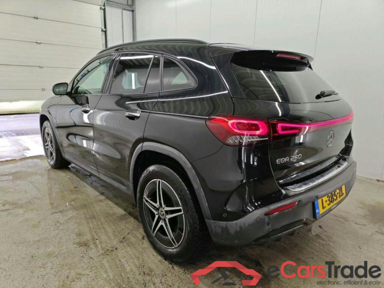 MERCEDES-BENZ EQA 250 Bns Sol. AMG #6