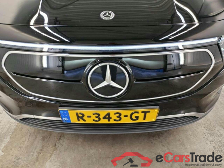 MERCEDES-BENZ EQA 250 Bns Sol. Lux #4
