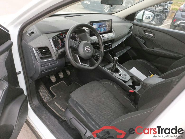 NISSAN QASHQAI / 2024 / 5P / todoterreno DIG-T 103kW (140CV) mHEV 4x2 Acenta #3