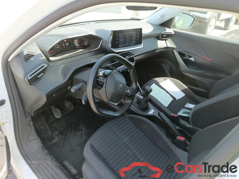 PEUGEOT 2008 / 2019 / 5P / todoterreno Active Pack Puretech 100 S&S BVM6 #3