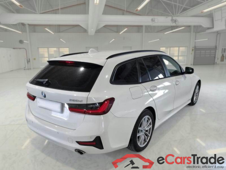 BMW SERIE 3 / 2018 / 5P / STATION WAGON 320D XDRIVE 48V BUS.ADV. TOURING AUT #2