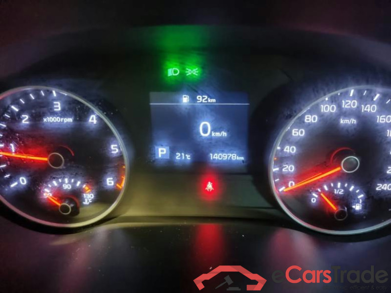 KIA SPORTAGE / 2018 / 5P / SUV 1.6 CRDI 100KW BUSIN CLASS DCT 2WD #4