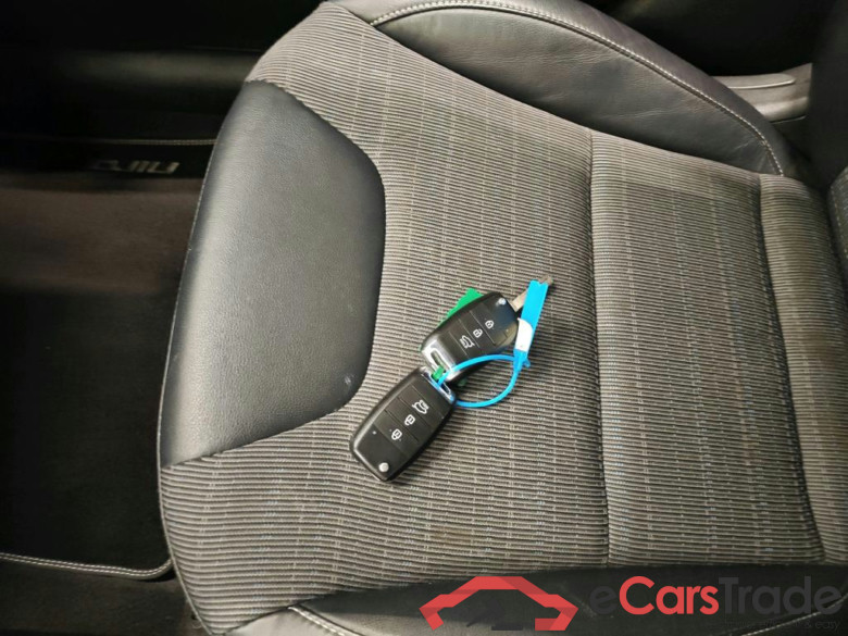 Kia Niro 1.6 GDi Hybrid DynamicLine 5d #4