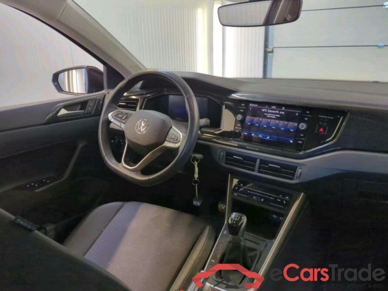 VOLKSWAGEN POLO 1.0 TSI Life Bns #3