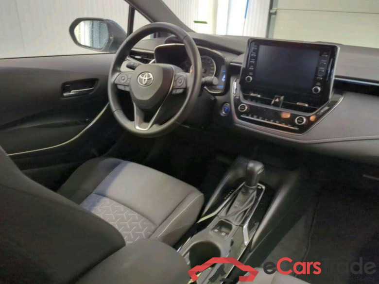 TOYOTA COROLLA 1.8 Hybrid Business #3