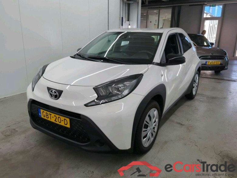 TOYOTA Aygo X 1.0 VVT-i MT Play