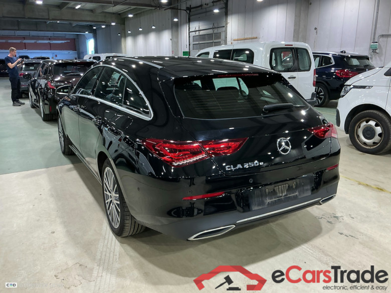 MERCEDES-BENZ CLA SHOOTING BRAKE 1.3 CLA 250 E BUSINESS SOLUTION DCT #3