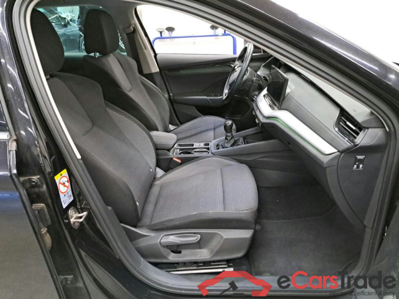 SKODA - SKO OCTAVIA COMBI CRTDI 115PK Ambition Towing Hook #3