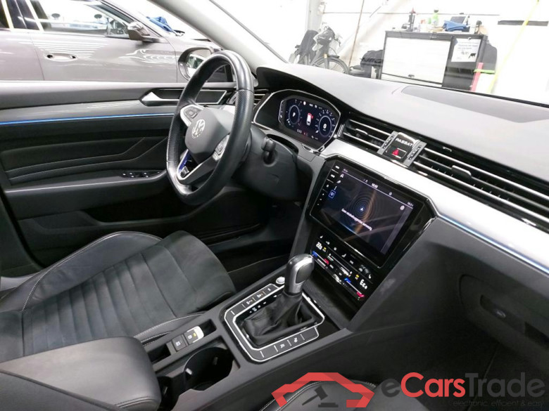 VOLKSWAGEN - VW  PASSAT VARIANT TSI 218PK DSG6 GTE Business Pack Adventure & Design&Comfort * HYBRID * #3