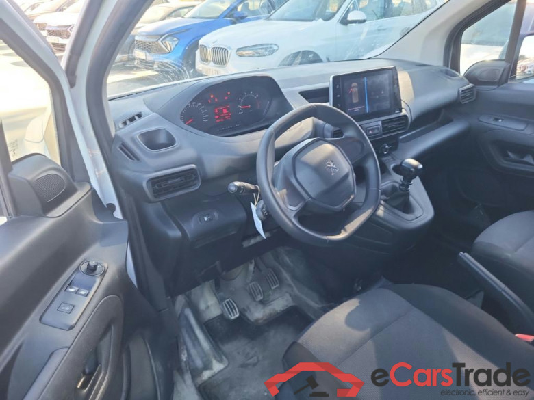 PEUGEOT Partner / 2018 / 3P / furgón derivado de turismo Pro Standard 600kg BlueHDi 73kW #3