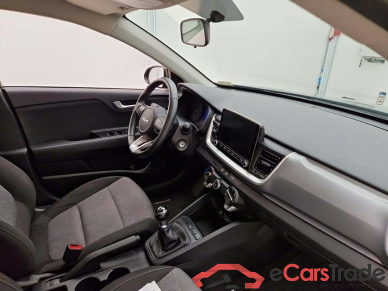 KIA STONIC 1.2 URBAN EDITION #3