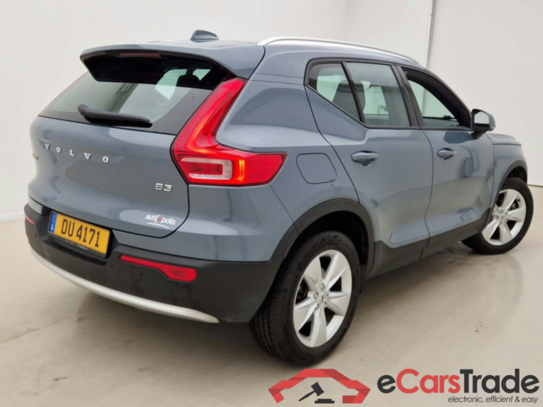 VOLVO XC40 B3 CORE AUT. #2