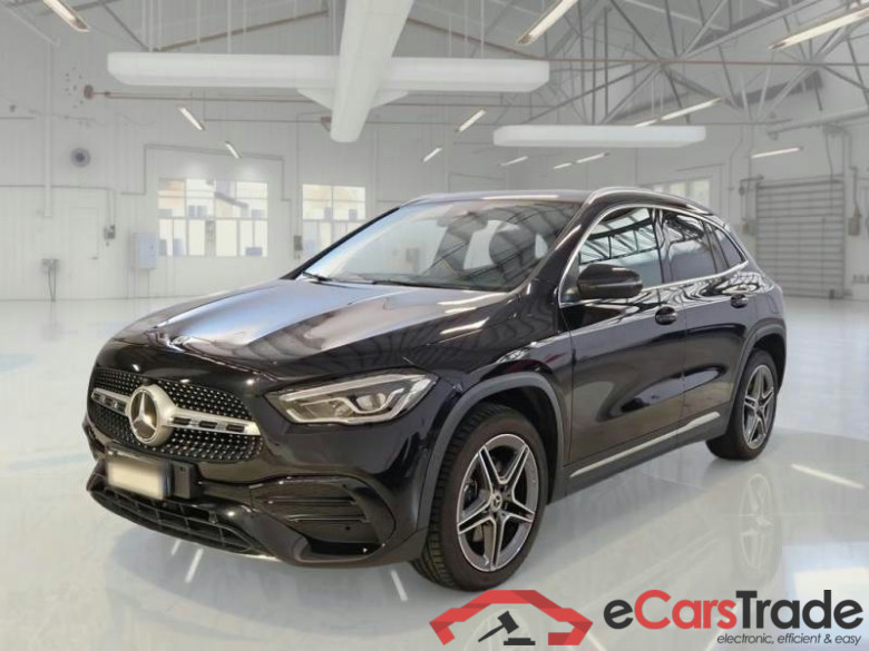 MERCEDES-BENZ GLA / 2020 / 5P / CROSSOVER GLA 250 E PLUG-IN HYBRID AUTO PREMIUM