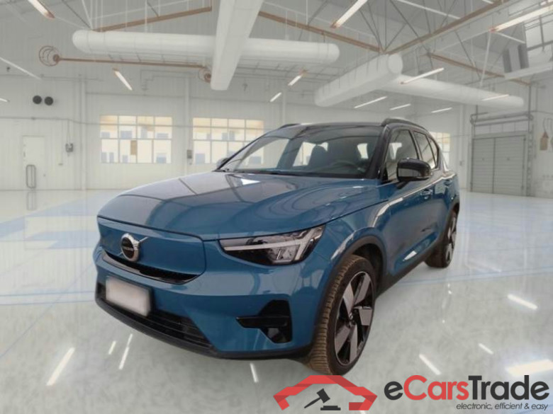 VOLVO XC40 / 2021 / 5P / SUV Recharge Plus #1