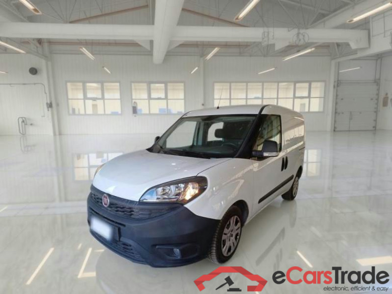 FIAT DOBLÒ CARGO / 2014 / 4P / VETT. FURGONATA CH1 LOUNGE 1.6 MJET 90CV E6D-F SeS #1