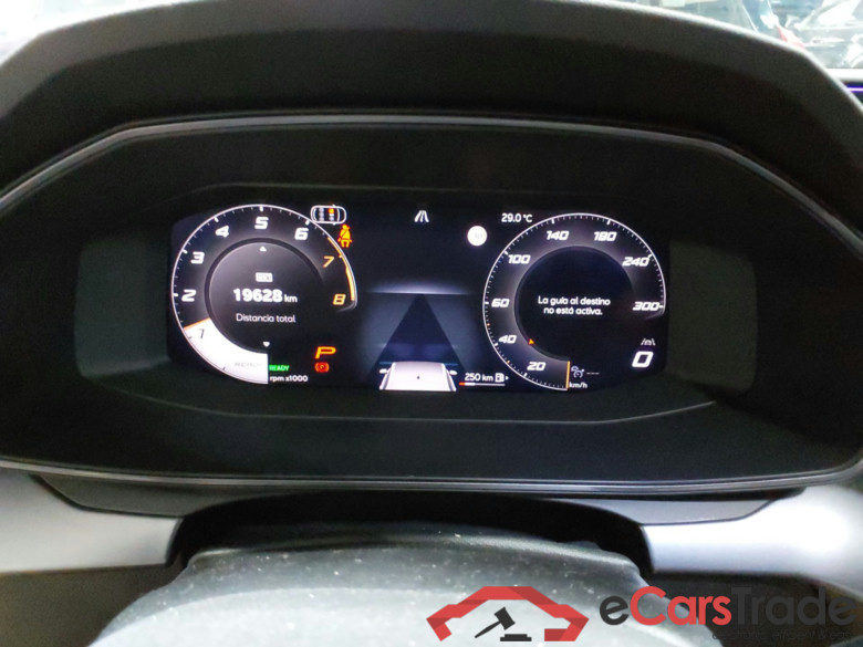 CUPRA Leon 5P 1.5 eTSI DSG 150cv AutomÃ¡tico  #4