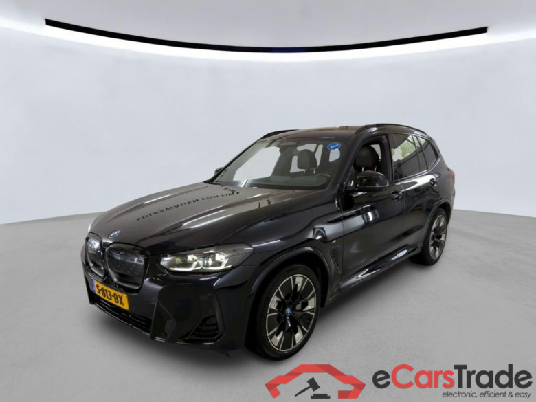 BMW iX3 210 kW