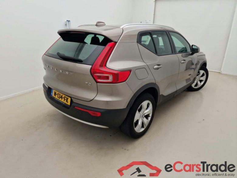 VOLVO XC40 T2 Business Pro Geartronic #2