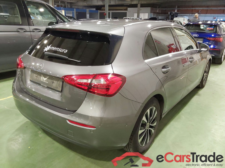 MERCEDES-BENZ CLASSE A DIESEL (W177) A 180 d Business Solution #4