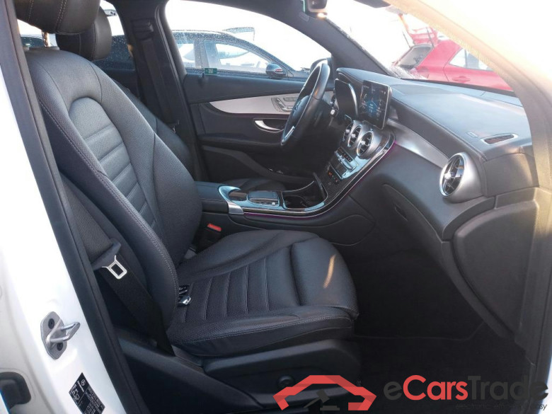MERCEDES-BENZ GLC Coupé / 2019 / 5P / coupé GLC 300 e 4MATIC #6