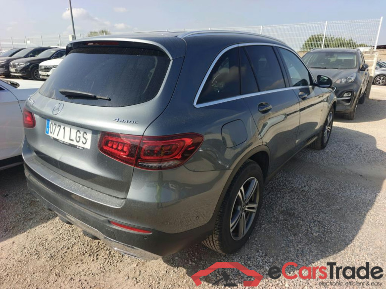 MERCEDES-BENZ Clase GLC / 2019 / 5P / todoterreno GLC 200 d 4MATIC #2