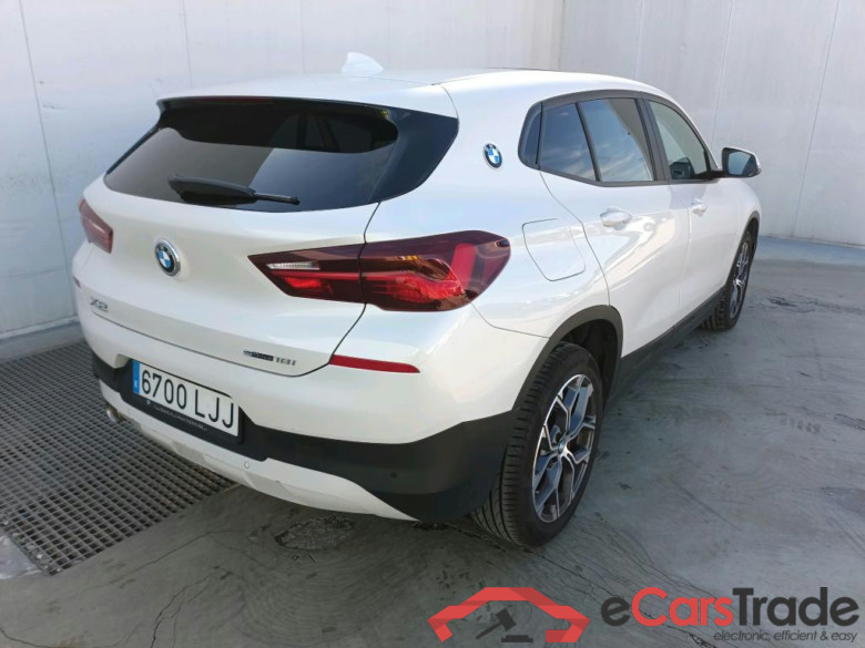 BMW X2 / 2017 / 5P / todoterreno sDrive18i (CX) #2