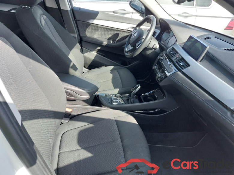 BMW X2 / 2017 / 5P / todoterreno sDrive18i (CX) #6