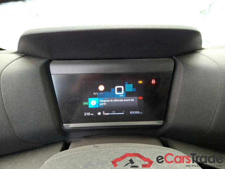 CITROEN C4 / 2020 / 5P / Berline PureTech 130 BVM6 PLUS #6