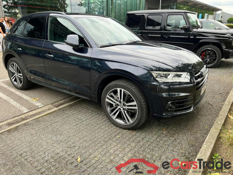 AUDI Q5 PHEV 50 TFSi e Quattro Sport S tronic #2