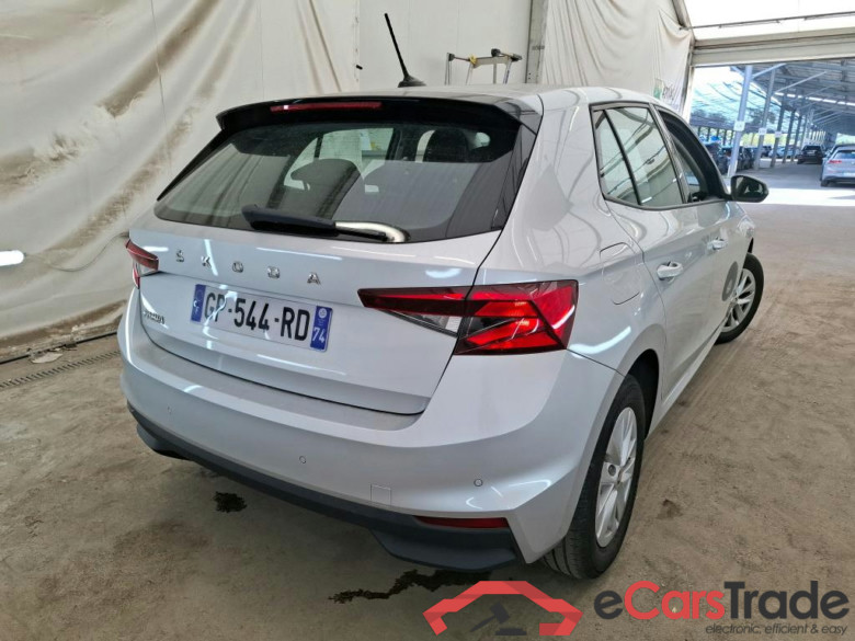 Fabia Ambition 1.0 MPI 80CV BVM5 E6d #3