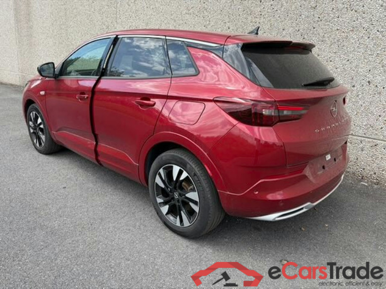 Opel Grandland Elegance 1.6-litre plug-in hybrid petrol 224 hp #3