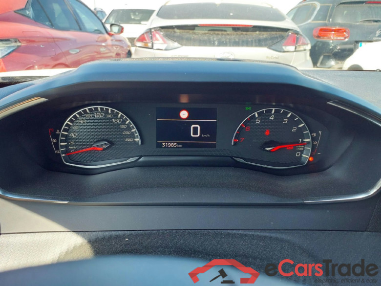 PEUGEOT 2008 / 2019 / 5P / todoterreno Active Pack Puretech 100 S&S 6 Vel. MAN #4