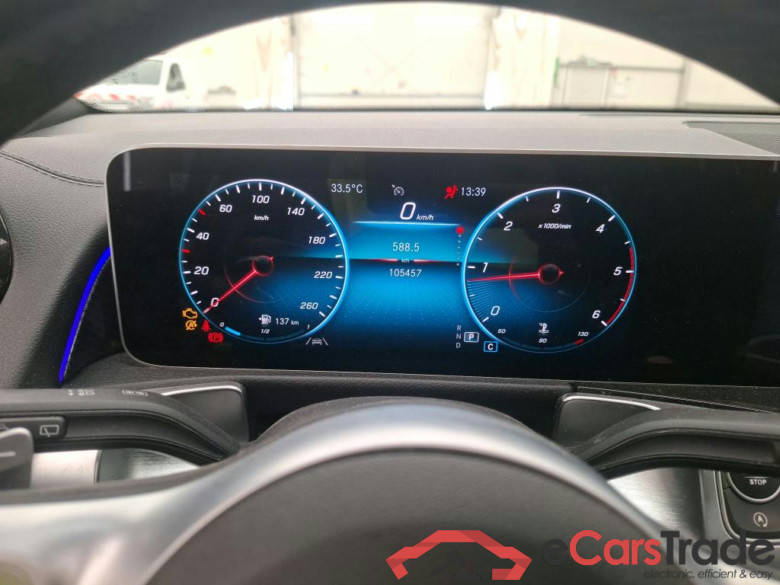 MERCEDES-BENZ GLB / 2019 / 5P / SUV GLB 200 d AMG Line #6