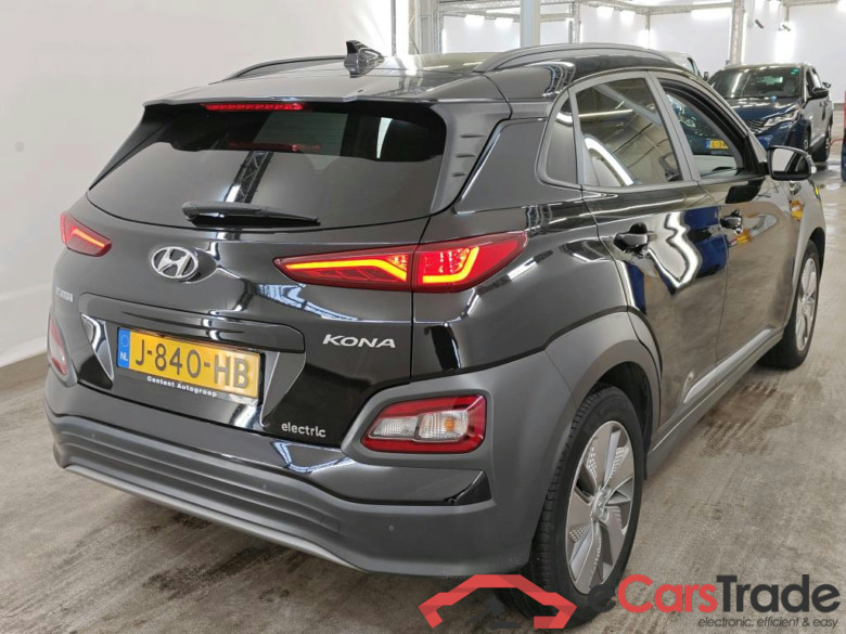Hyundai KONA Premium Electric 64 kWh 5d #2