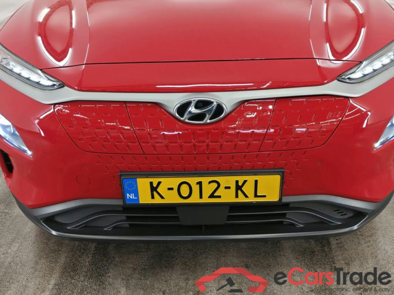 Hyundai KONA Limited Electric 64 kWh 5d #5