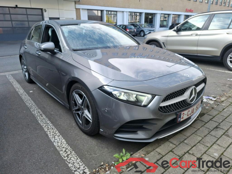 MERCEDES-BENZ A-CLASS 1.3 A 180 AMG LINE DCT #2