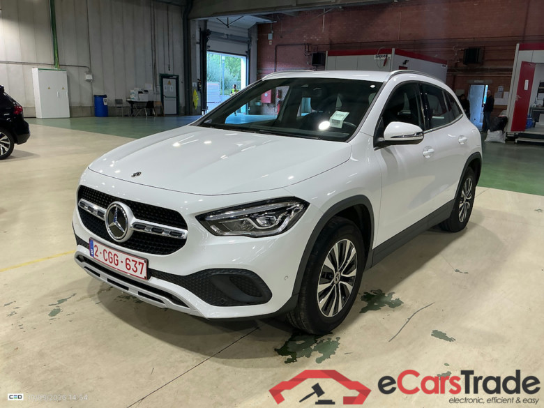 MERCEDES-BENZ GLA 1.3 GLA 250 E DCT BUSINESS SOLUTION #1