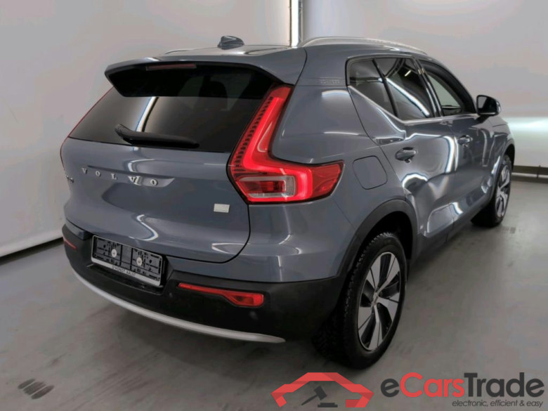 VOLVO XC40 1.5 T4 PHEV CORE DCT #4