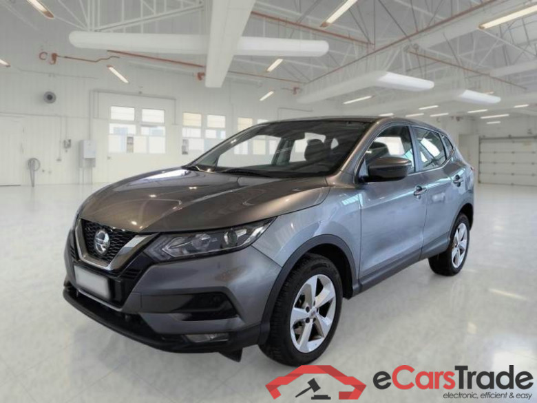 NISSAN QASHQAI / 2017 / 5P / CROSSOVER 1.3 DIG-T 140 BUSINESS #1