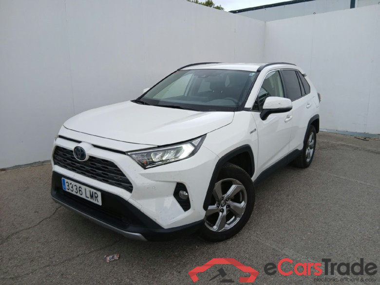 TOYOTA Rav4 / 2018 / 5P / todoterreno 2.5l 220H Advance 4WD