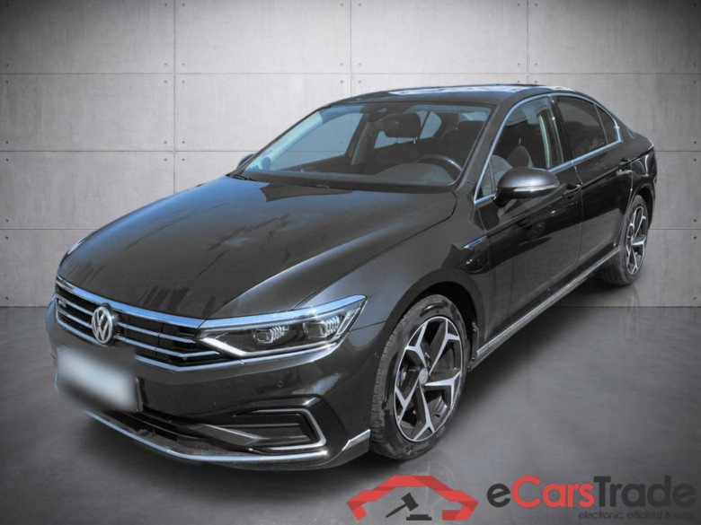 Volkswagen Passat GTE 1.4 TSI 218 Plug-in Hybrid DSG6 #1